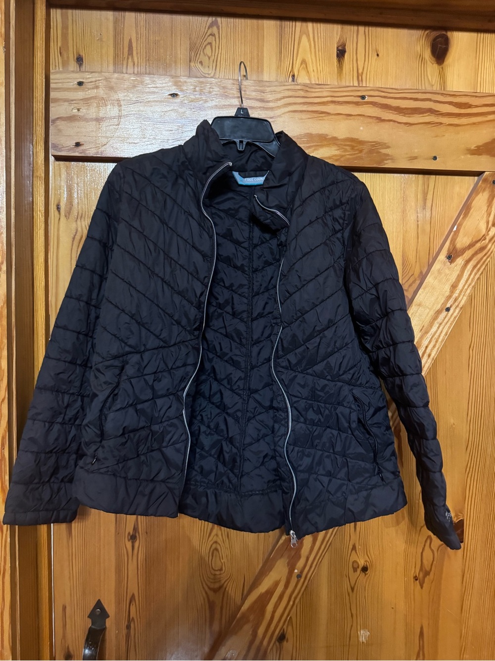 Lightweight Quilted Black Women's Puffer Jacket
